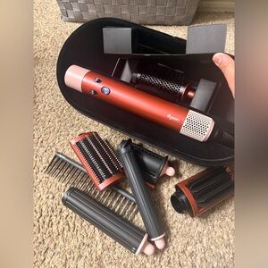 NEW Dyson Airwrap